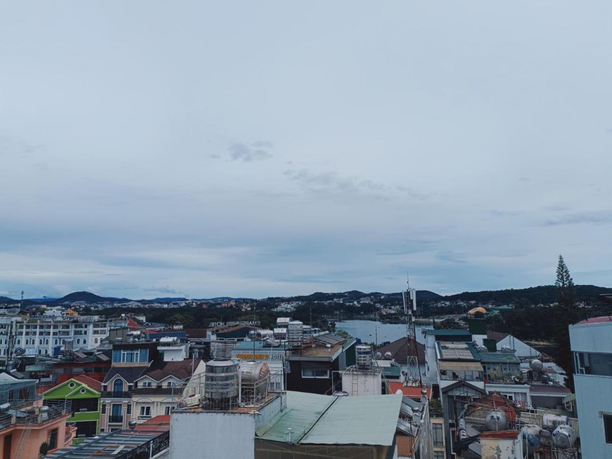The White Hotel Da Lat Exterior photo